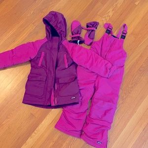Girls snowsuit (jacket, overall pants and gloves)